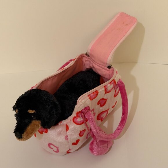 Fancy Pals Dachshund Dog Plush in Purse Heart Print Purse - Picture 7 of 12